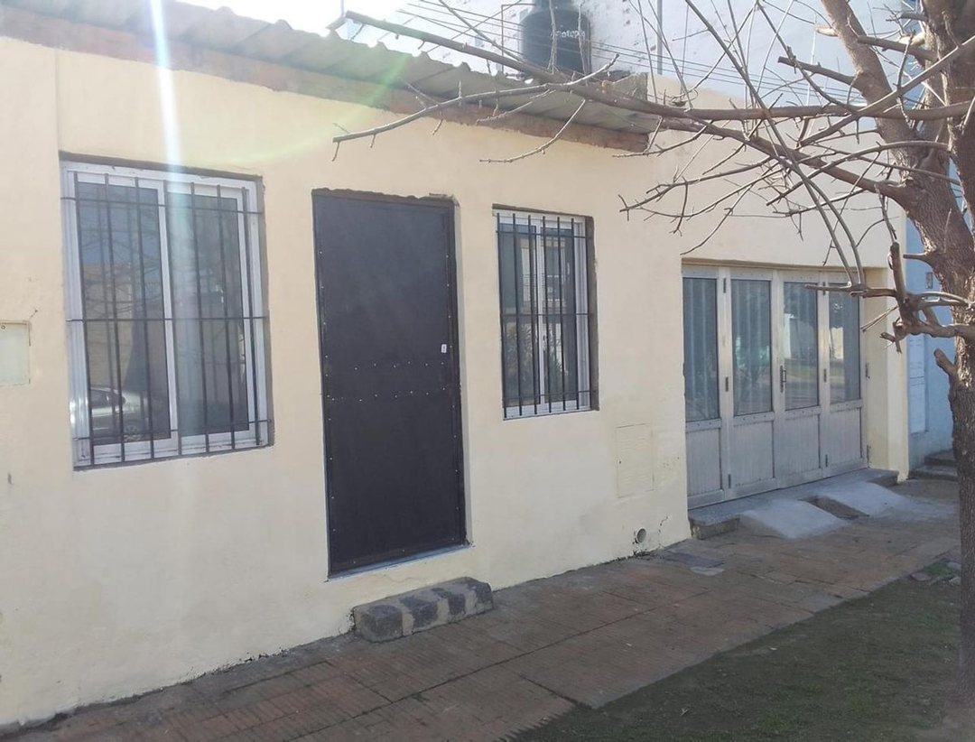 VENTA CASA EN PLANTA BAJA