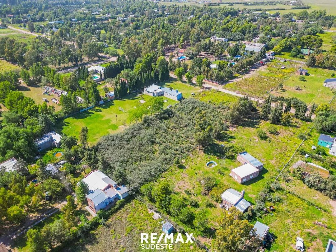 Venta excelente lote Barrio Los Chañares