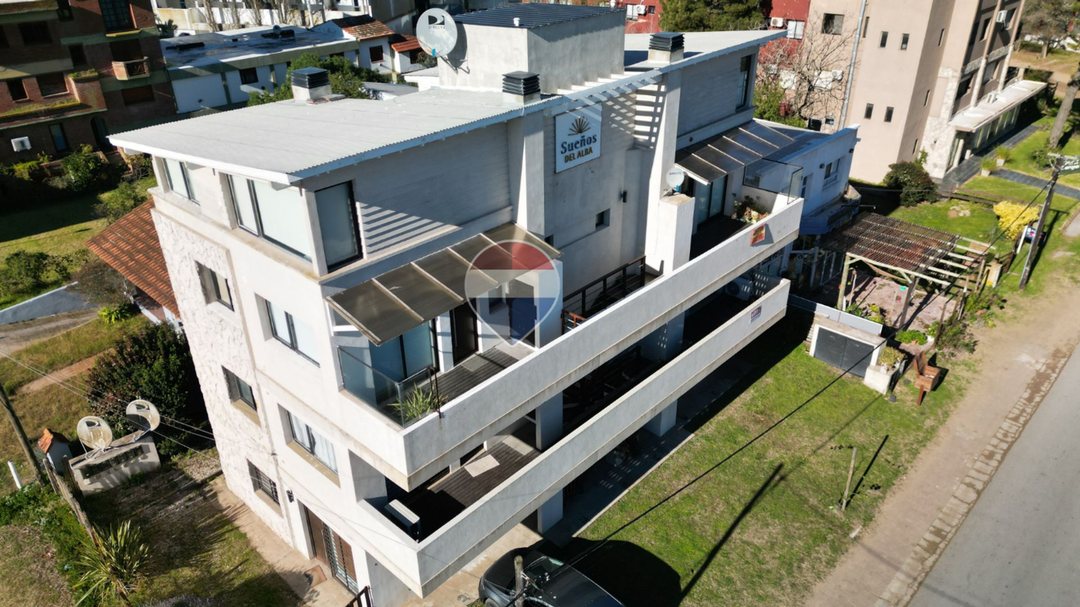 DEPARTAMENTO VENTA CUATRO AMBIENTES MAR DE OSTENDE
