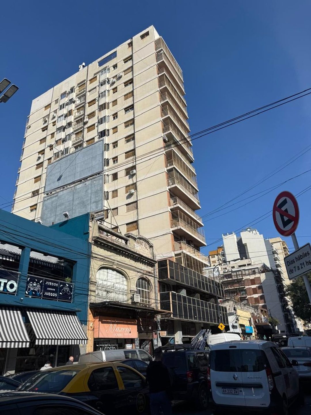 VENTA LOCAL EN GALERIA COMERCIAL VILLA URQUIZA