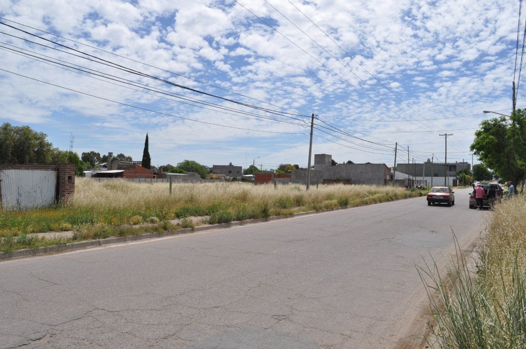 VENTA DE LOTES EN ALEM 3900
