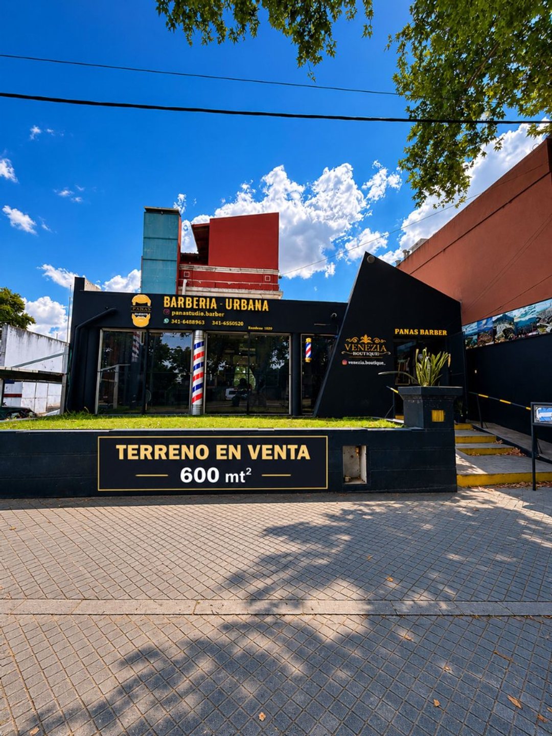 TERRENO EN VENTA CON LOCAL COMERCIAL ALBERDI