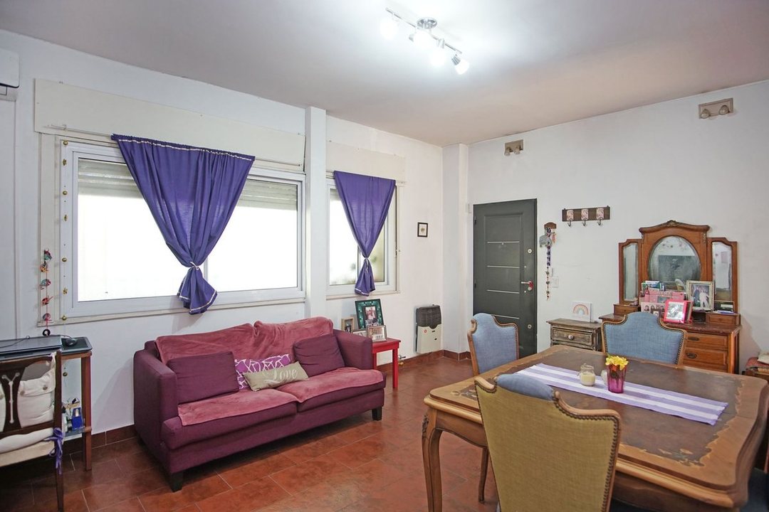 Venta PH de 4 Ambientes en Caballito