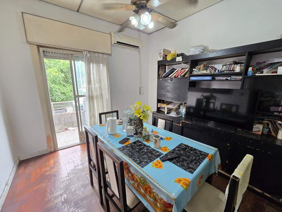 CASA- LOTE PROPIO-2 VIVIENDAS-EN BLOCK -MATADEROS
