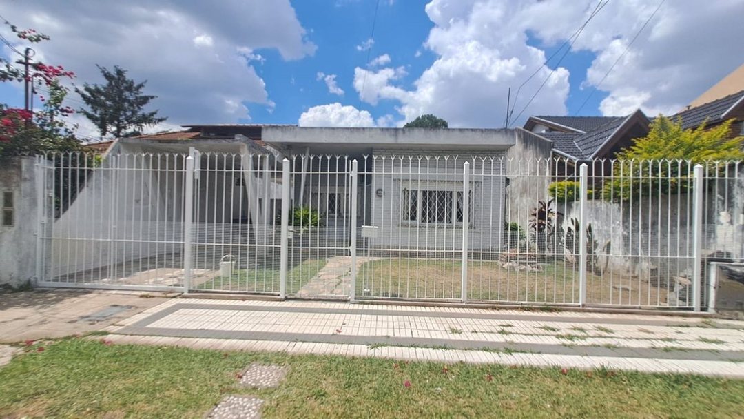 Venta Casa 3 Ambientes con Cochera en Quilmes
