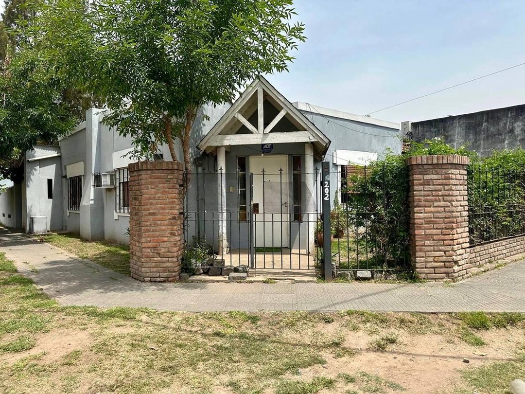 Venta de casa 3 ambientes y depto en Maschwitz