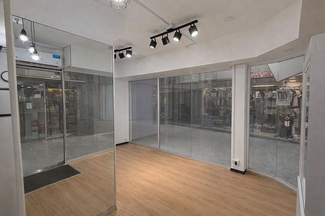 VENTA LOCAL COMERCIAL GALERÍA LA FRANCESA QUILMES