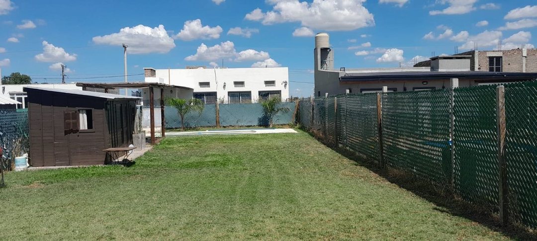 TERRENO EN VENTA CON PILETA Y BAÑO BARRIO ECOVIDA