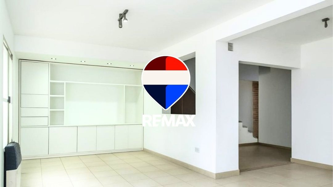 CASA VENTA ZONA NORTE B° MIRASOLES 6 DORM