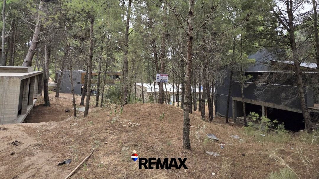 VENTA. LOTE EN EL PINAR. MONTE HERMOSO DEL ESTE.