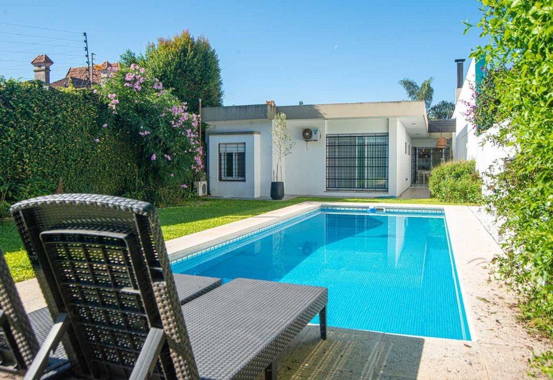 VENTA CASA QUILMES