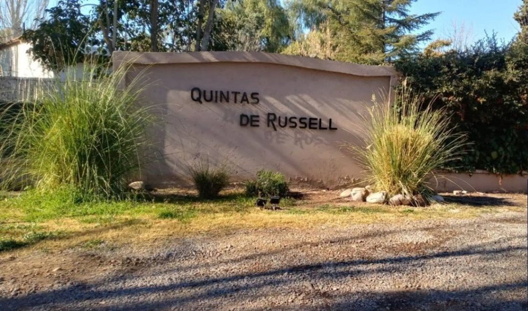VENTA LOTE 700 mts B° QUINTAS DE RUSSELL