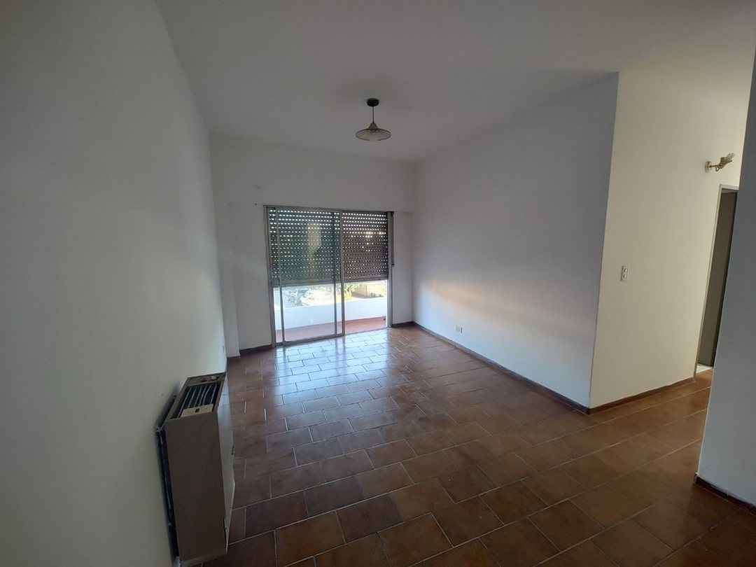 ALQUILER DEPARTAMENTO PH 3 AMBIENTES, MORON!