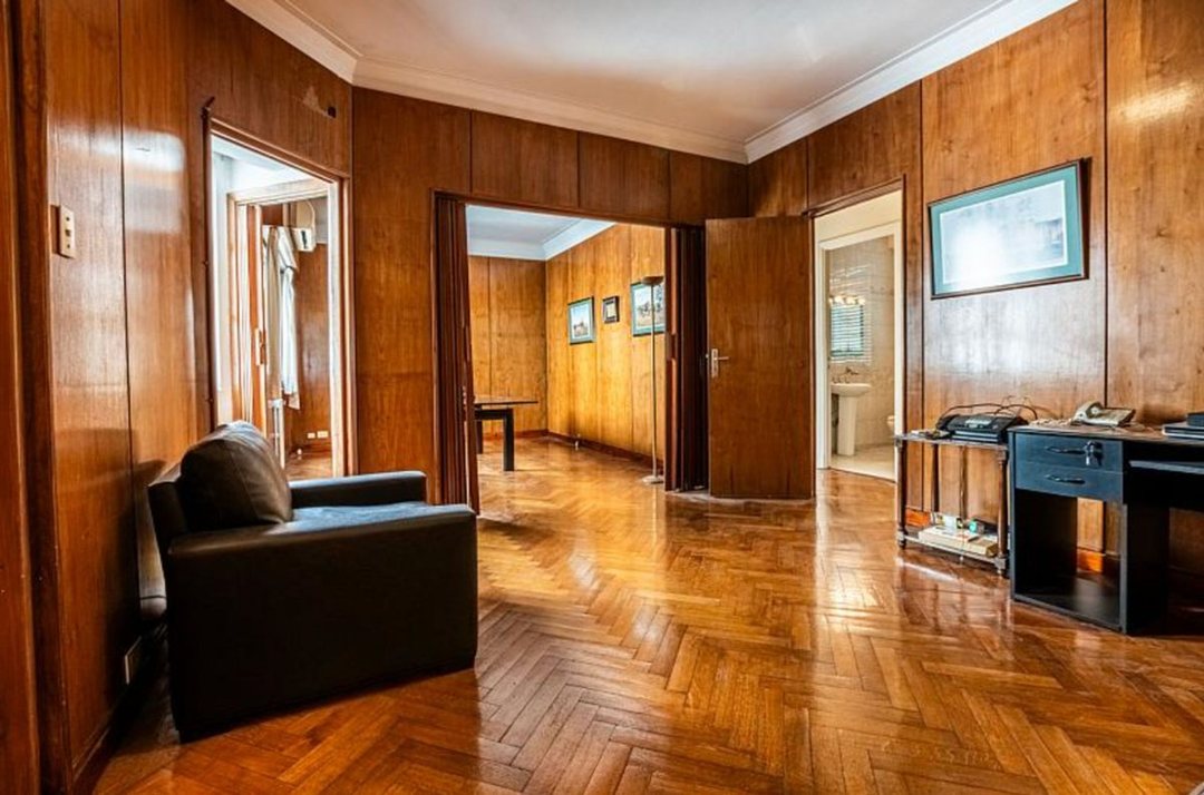 Venta departamento 3 amb. c/dependencia. Recoleta