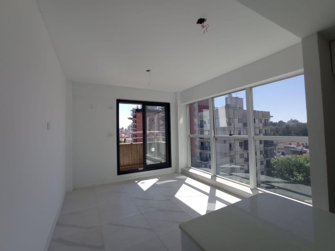 VENTA DEPARTAMENTO DOS DORMITORIOS BALCÓN