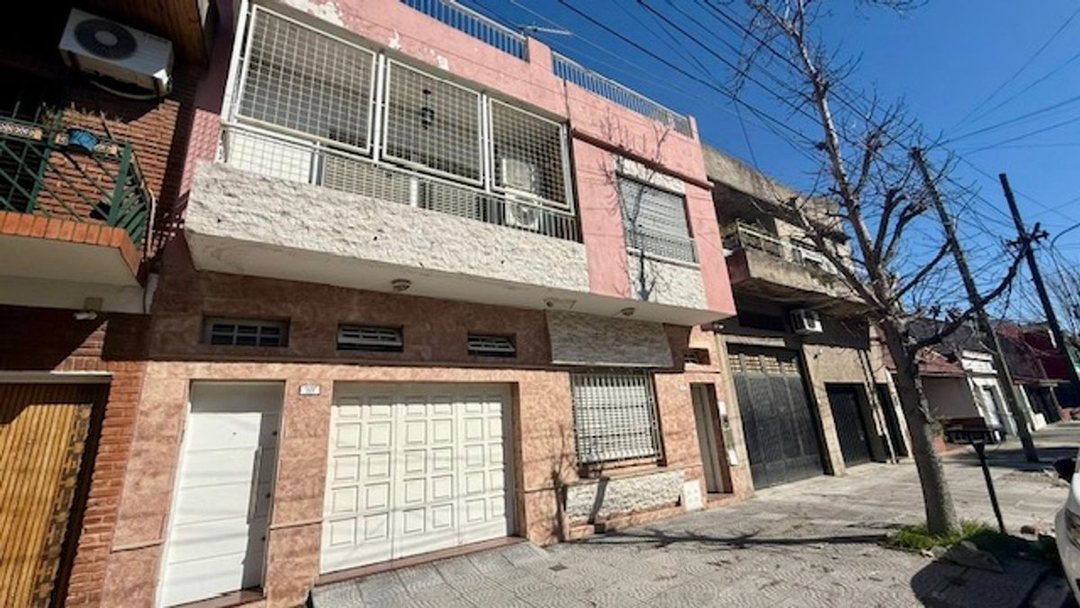 VENTA 2 PH 3 AMB, CON COCHERA