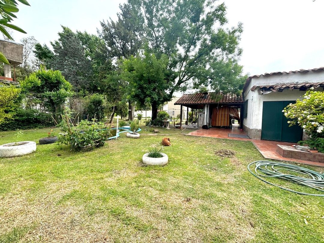 Casa quinta venta pileta parque 749,8 m2. J.C. Paz