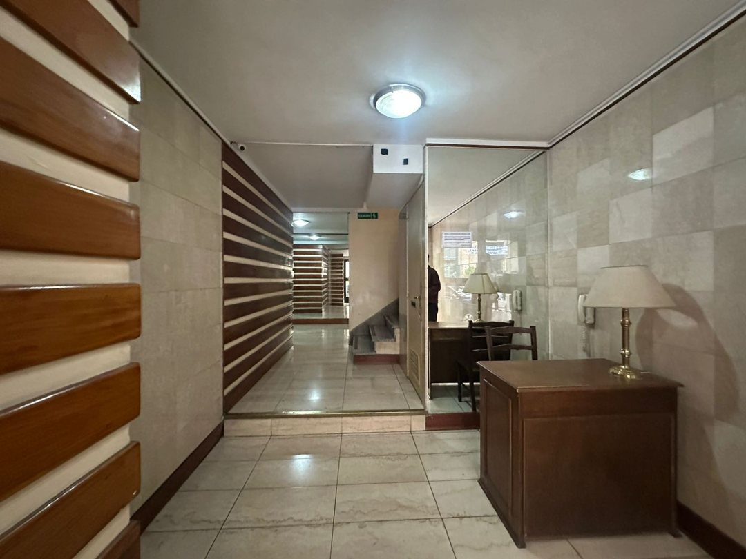 VENTA 2 AMB. EXCELENTE UBICACION