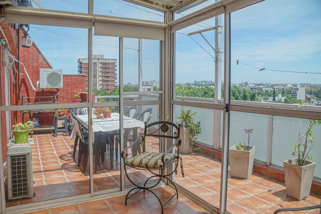 venta departamento 4 ambientes  cochera v.lugano