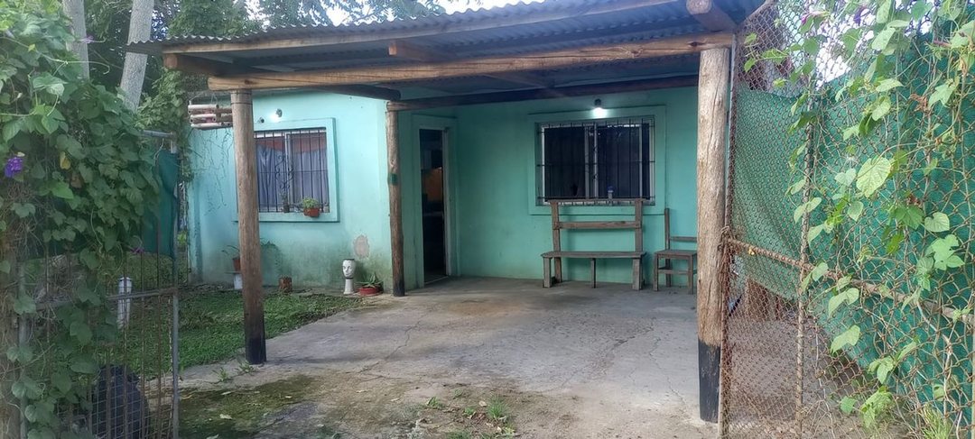 VENTA CASA 2 AMBIENTES EN MATHEU ESCOBAR