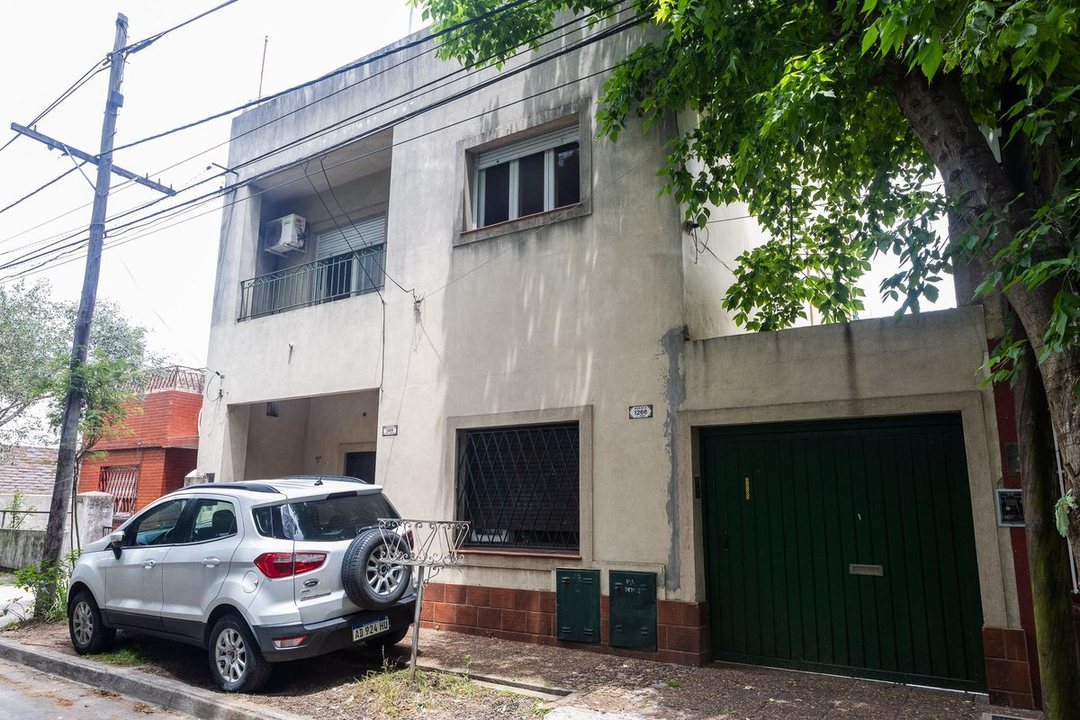 Venta Ph primer piso con Jardín en Boulogne