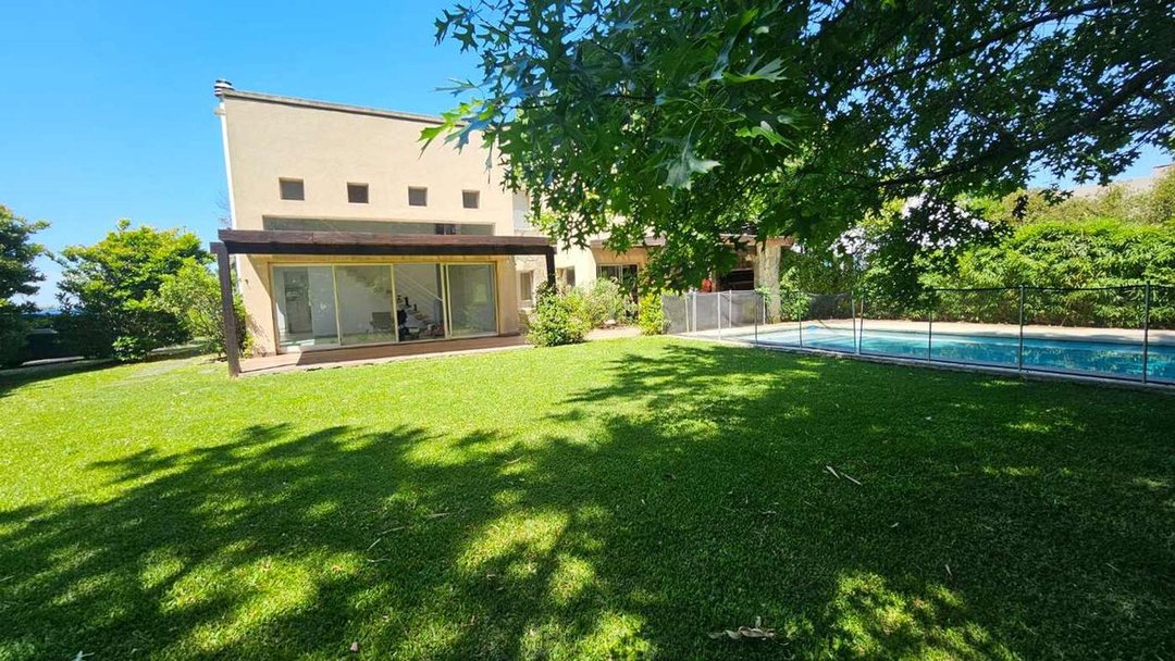 CASA 5 AMB C/ PILETA COUNTRY LOS CARDALES CAMPANA