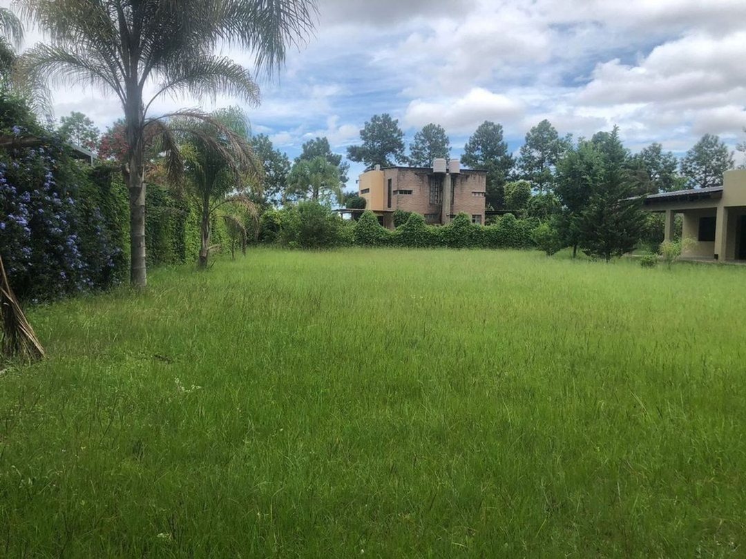 SE VENDE TERRENO EN LOTEO DON CARMELO