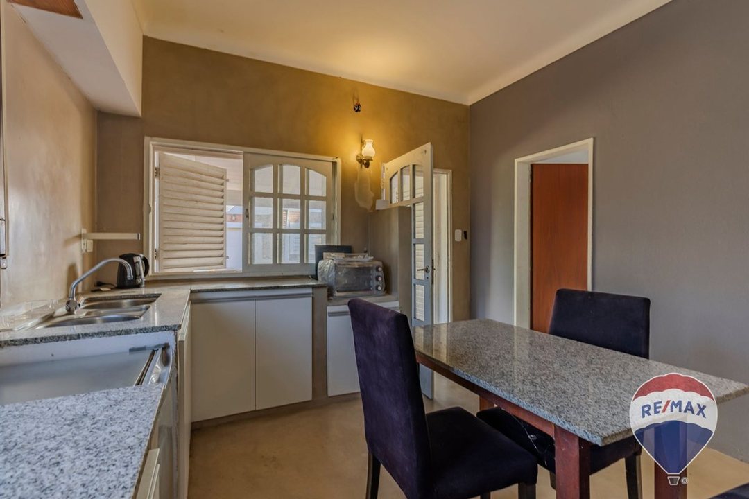 Venta casa en Villa Elisa