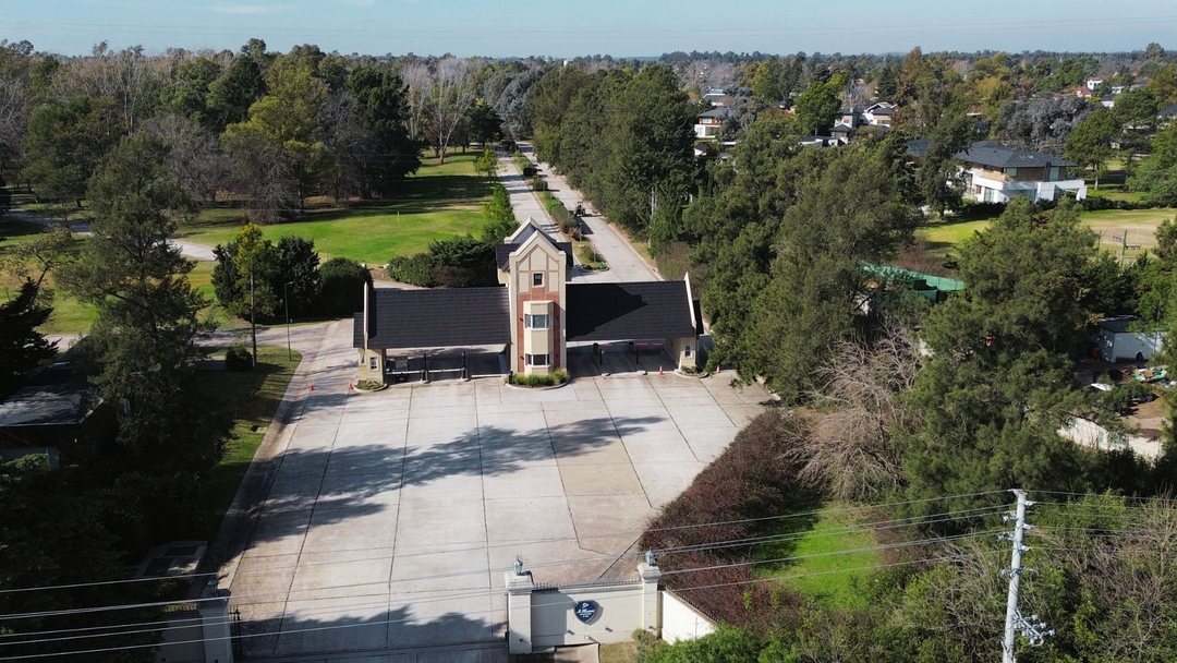 2 LOTES 1.666M2 VENTA SAINT THOMAS CENTRO- PERMUTA