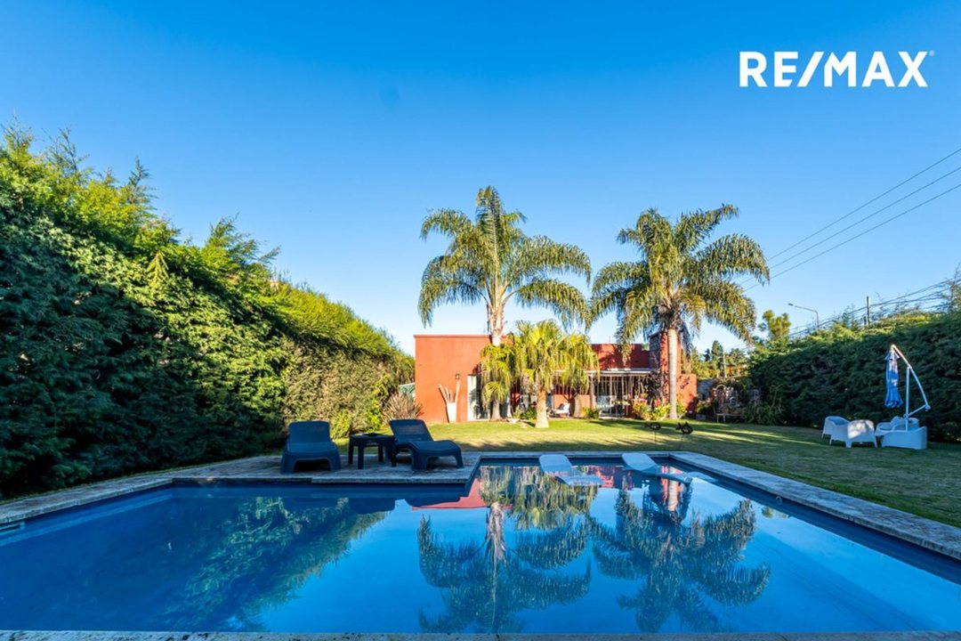 Venta casa Las Liebres 1 planta ,  pileta, km 38