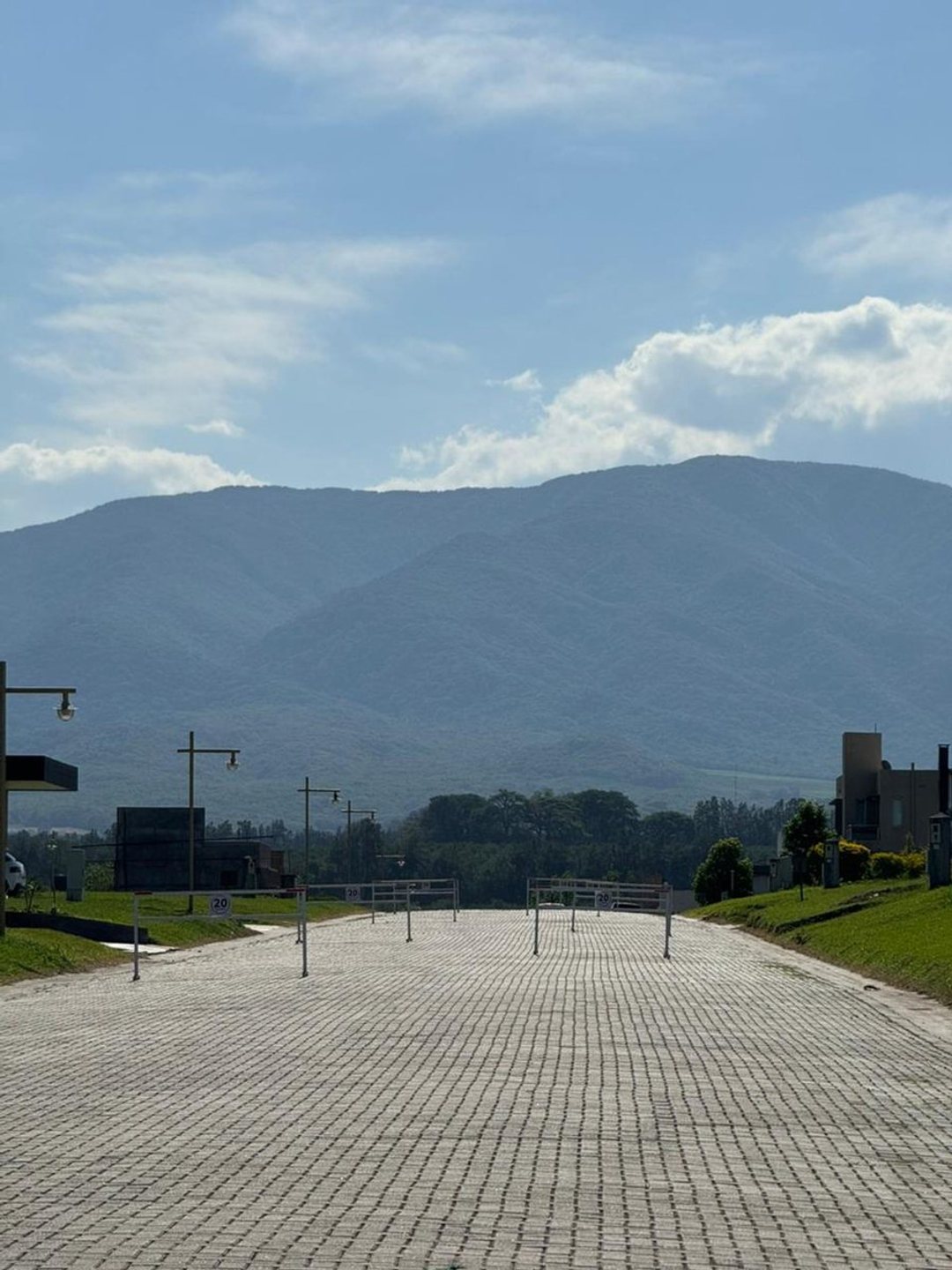 VENTA TERRENO CENTRAL PRADERAS DEL NOGAL