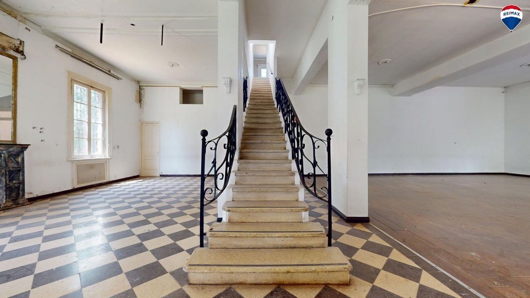 CASA EN VENTA 5 AMBIENTES CASTELAR NORTE