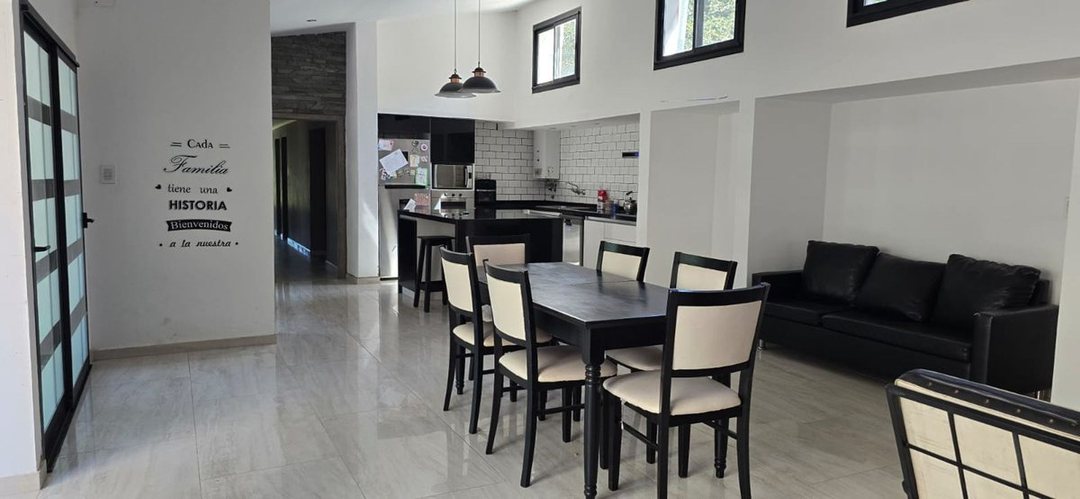 SE VENDE PROPIEDAD EN COUNTRY LOS MOLINOS