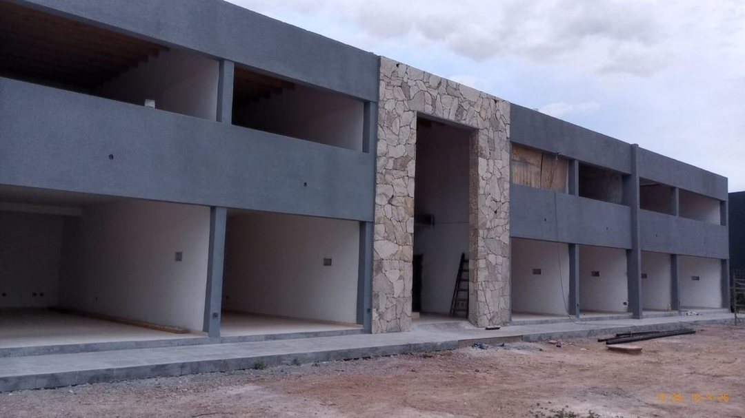 VENTA DE OFICINAS EN CARRIL NACIONAL GUAYMALLÉN