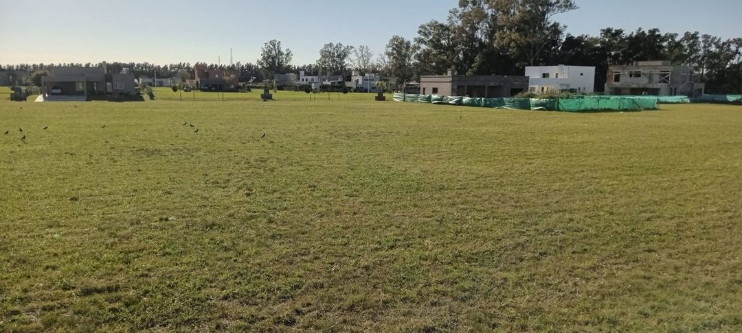 LOTE BARRIO MONET CARDALES 1000 M2 VENTA/PERMUTA