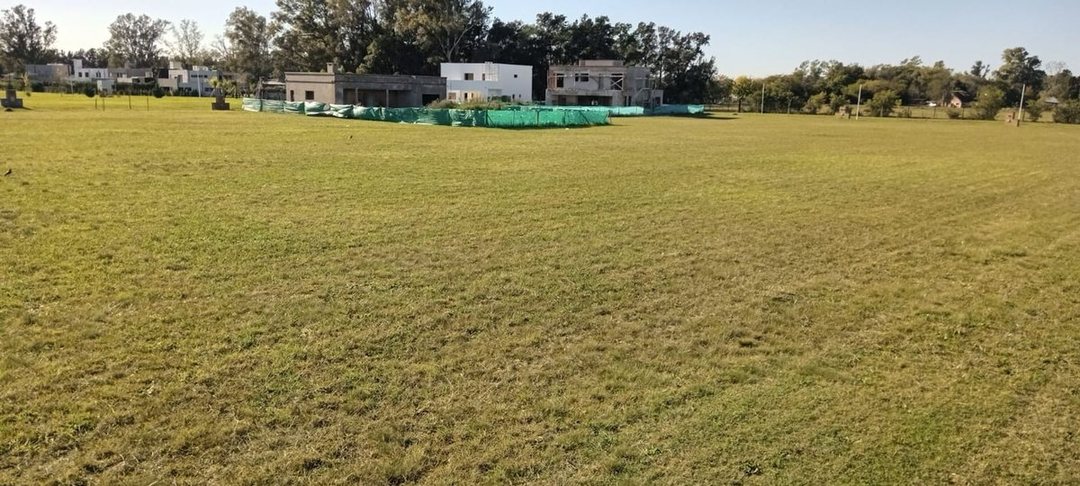 VENTA/PERMUTA LOTE 1017 M2 BARRIO MONET CARDALES