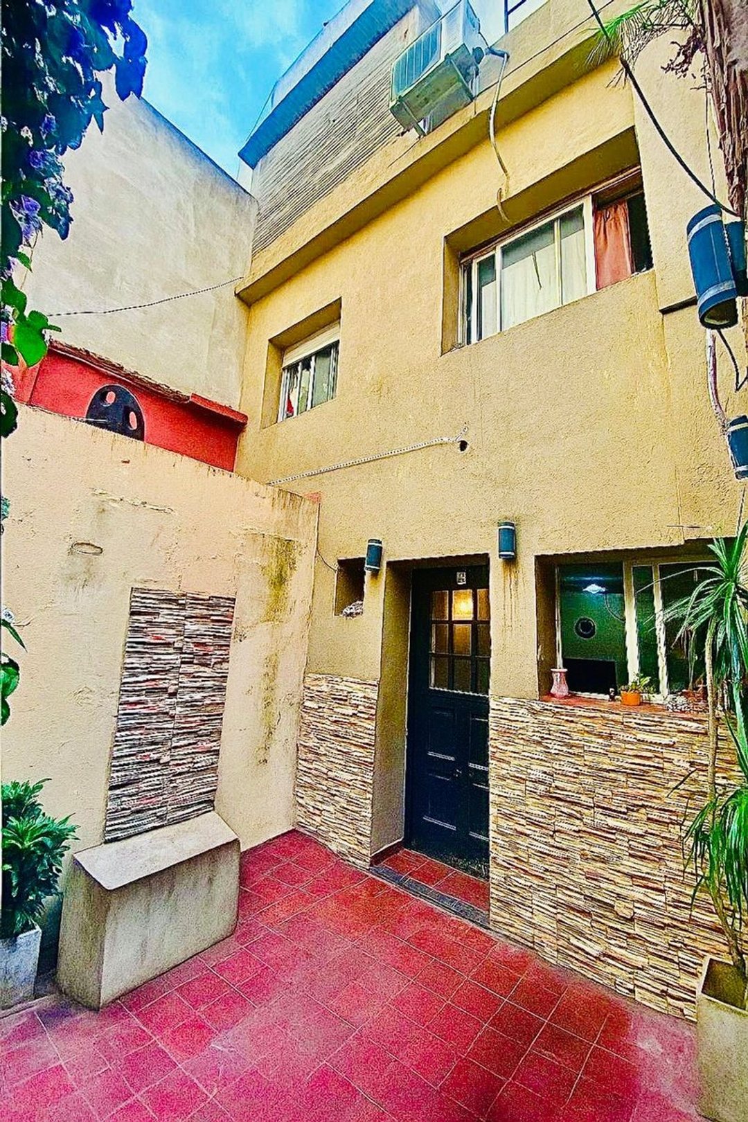 VENTA DE 4 PH + LOCAL EN LOTE PROPIO,DEVOTO.