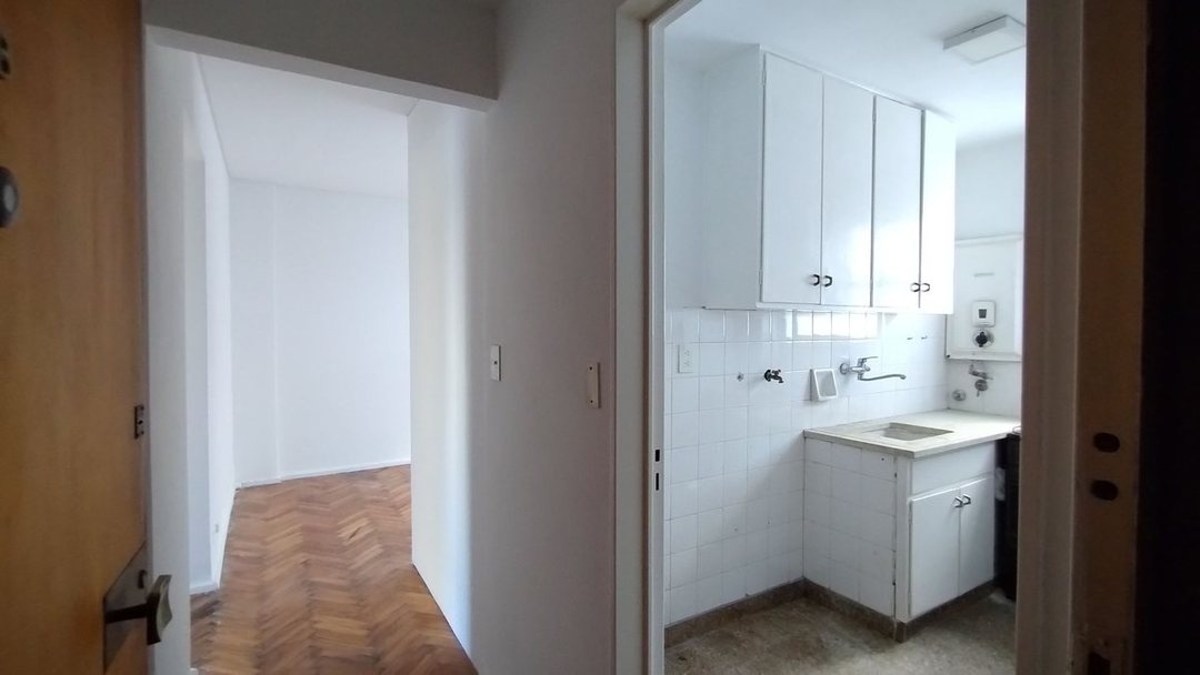 VENTA DTO 2 AMB CABALLITO BAJ. EXPENSAS SBTE A Y E