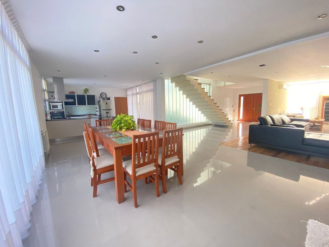 CASA EN VENTA EN GONNET