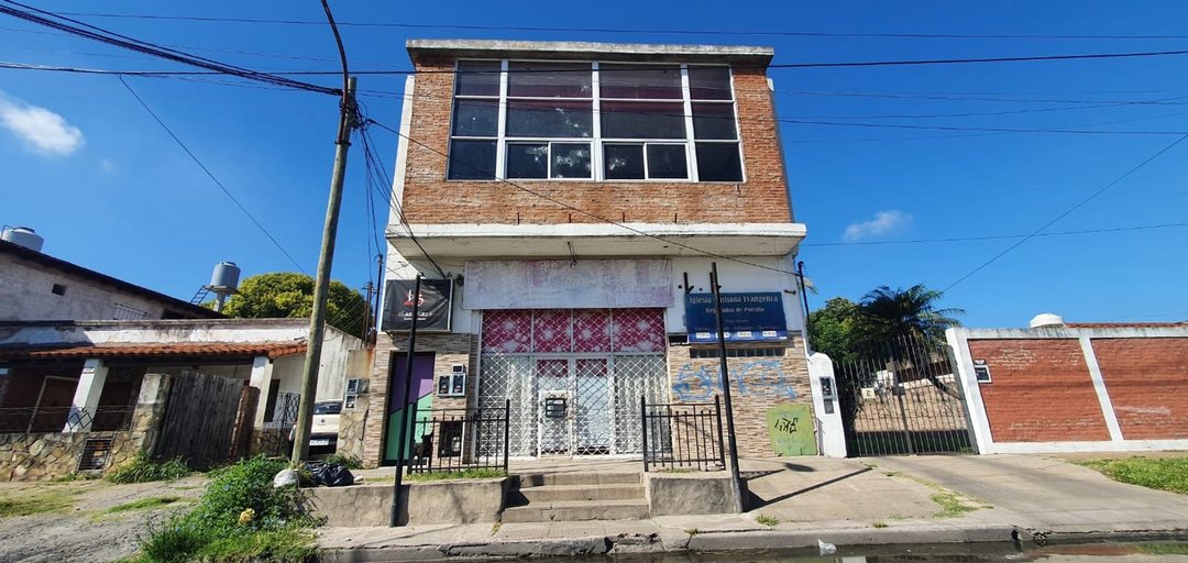 LOCAL SALÓN VENTA 1PISO R. CASTILLO LOCAL P BAJA