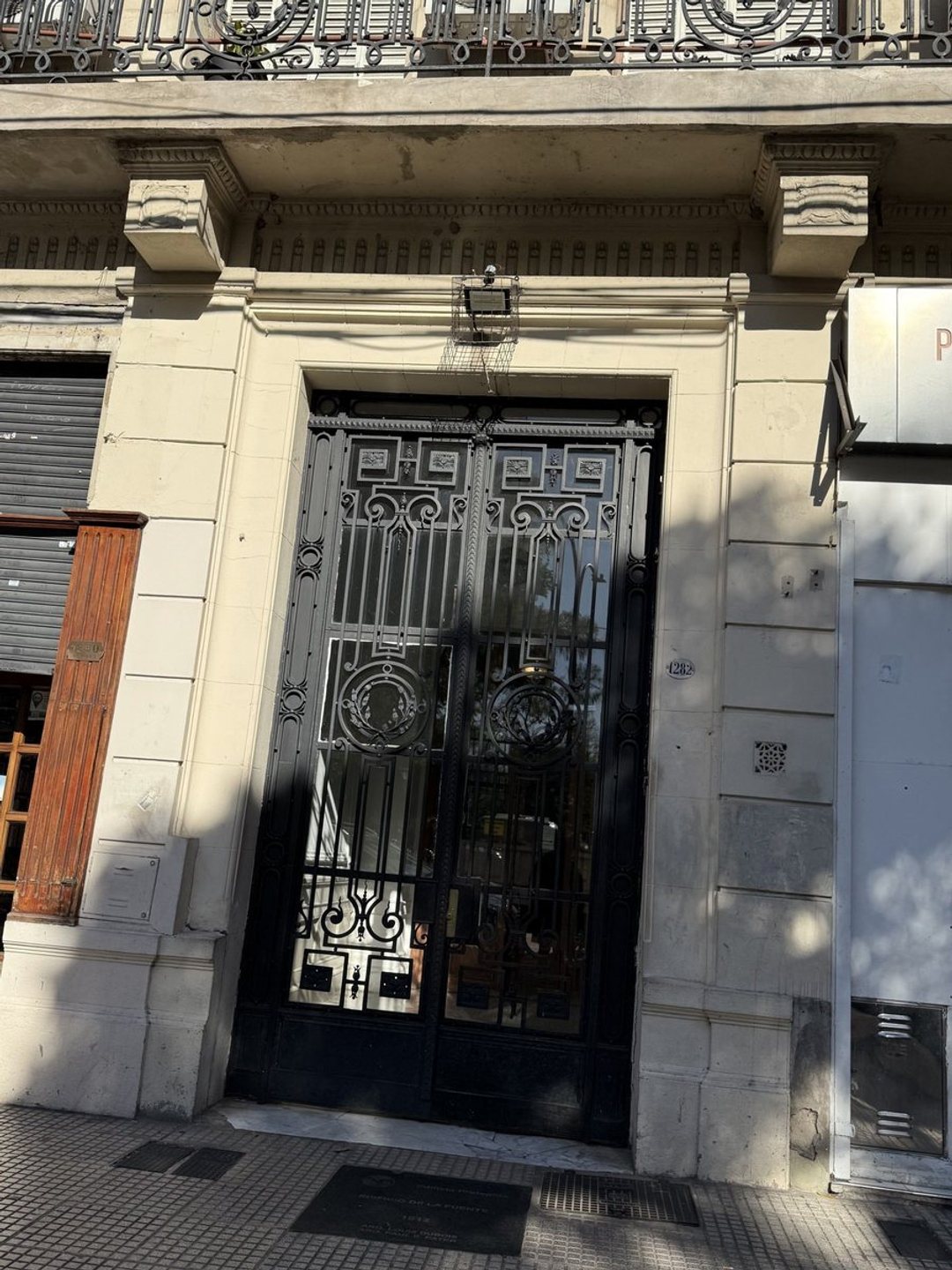 VENTA OFICINA 1 AMBIENTE TRIBUNALES BAJAS EXPENSAS