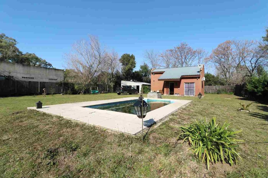 CASA QUINTA 1600 M2 barrio Malvinas gral Rodriguez