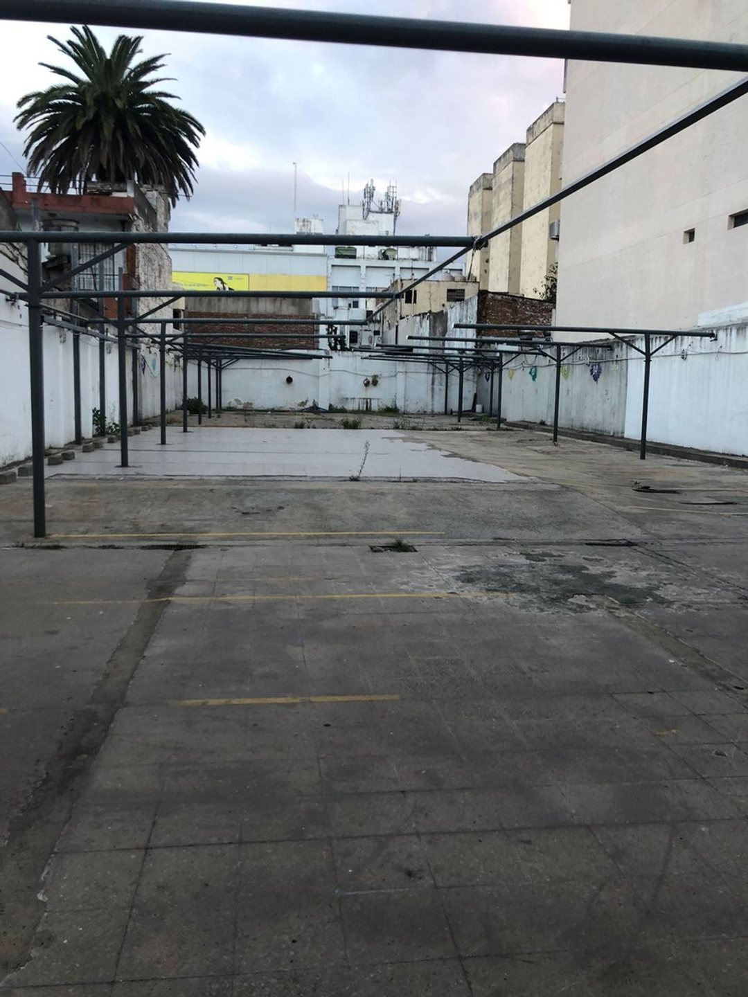 VENTA LOTE MORON CENTRO EMPRENDIMIENTO PERMUTA