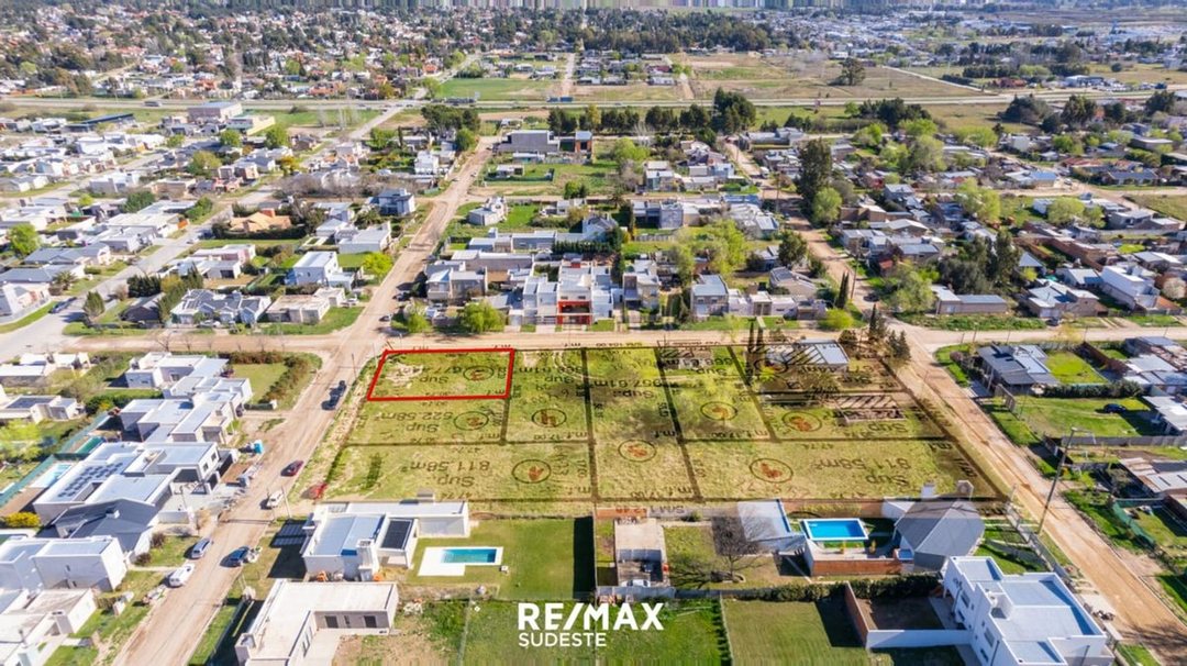 LOTE EN ESQUINA ALDEA ROMANA