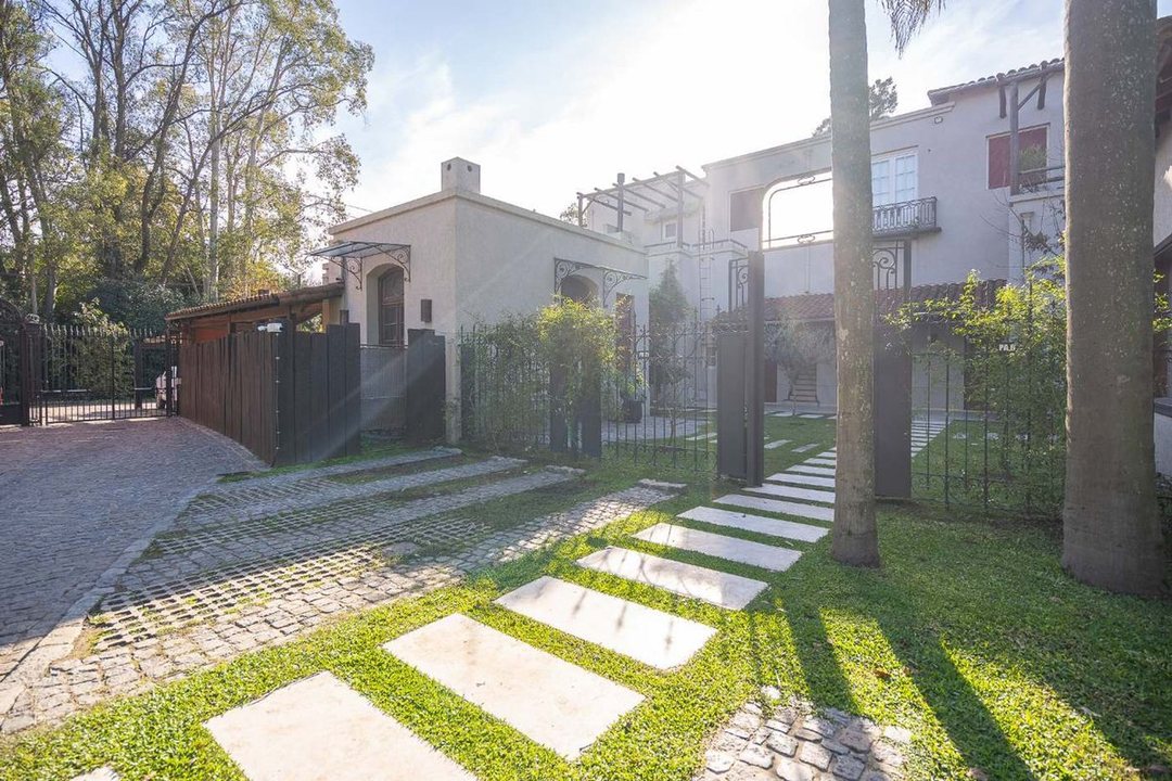 VENTA EN POZO DEPTO 2 AMB PILAR FINANCIADO PILETA
