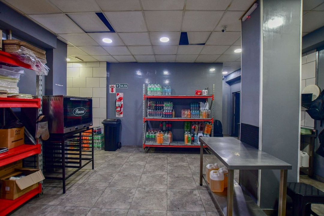 Local en venta en La Plata