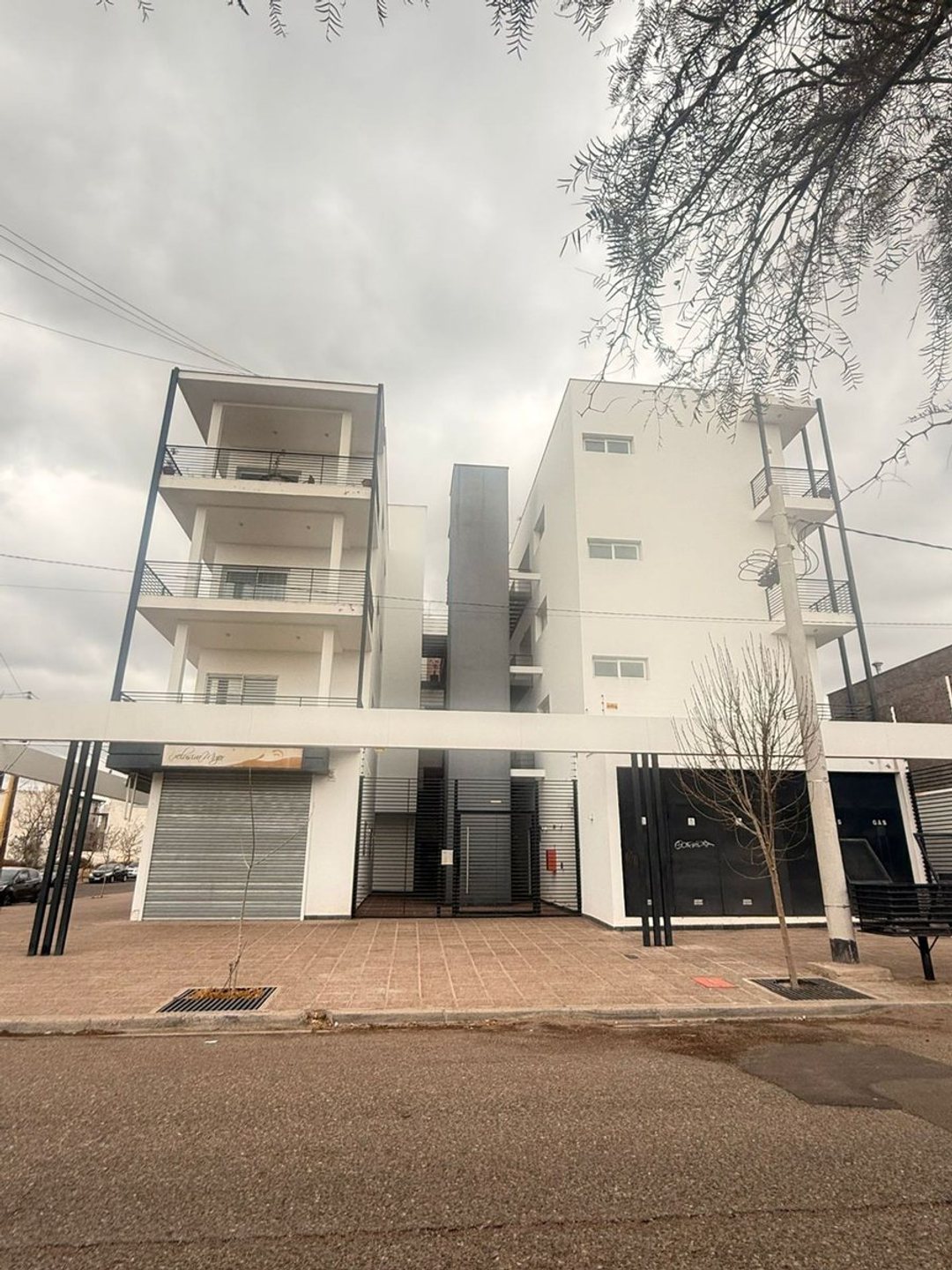 Venta departamento; 2 DORMITORIOS, LUJAN DE CUYO