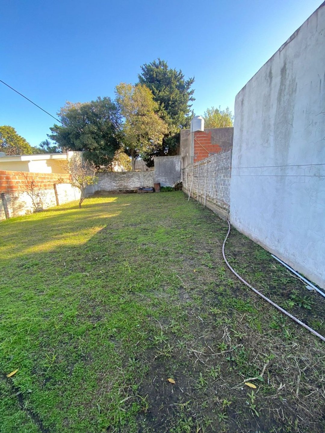 LOTE 433m². VILLA BALLESTER