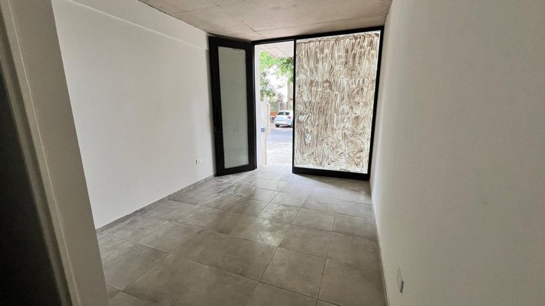 LOCAL EN VENTA LA PLATA