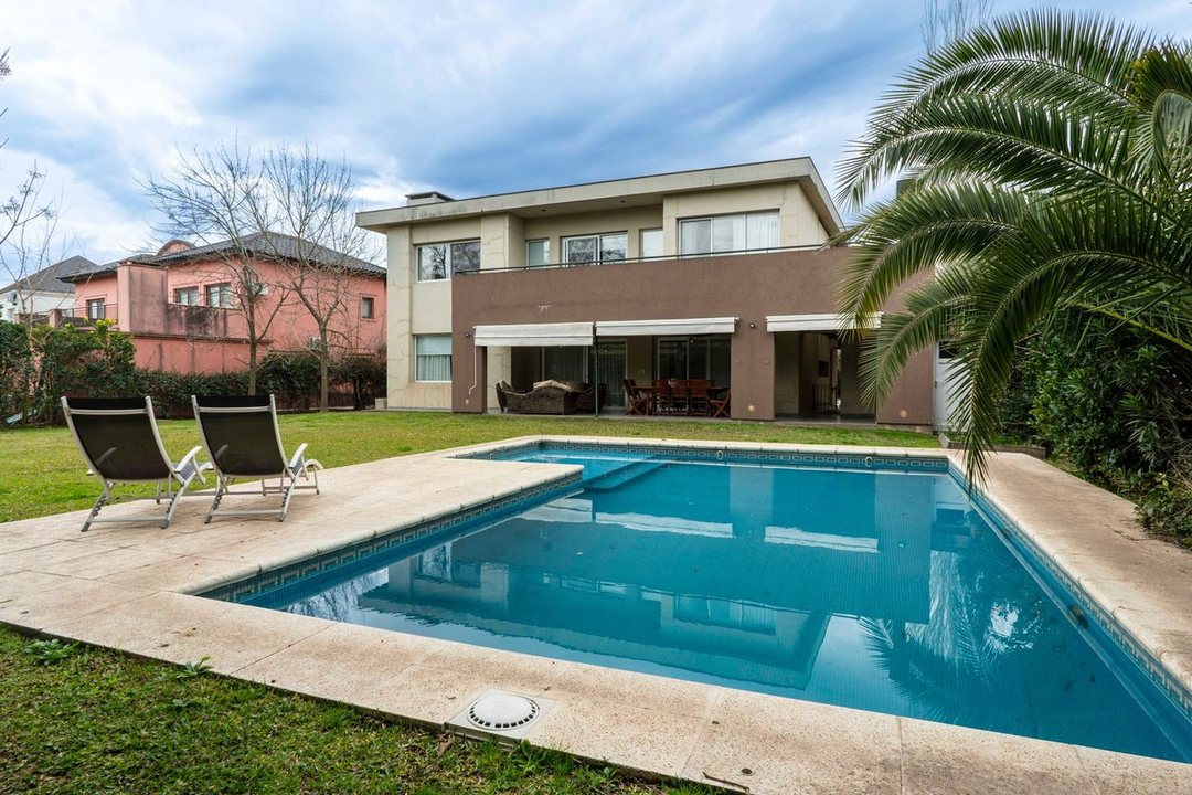 CASA EN VENTA EN SEPTIEMBRE LOTE INTERNO 5 AMB